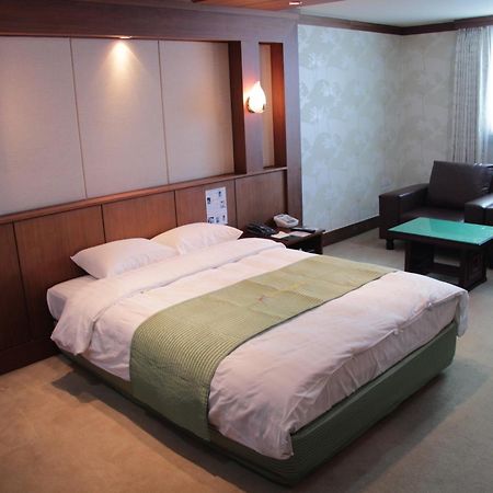 Hotel Good Morning Ulsan Quarto foto